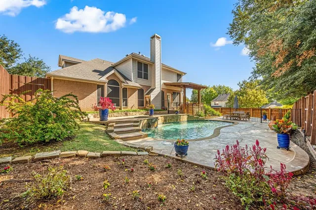 $749,000 | 2811 Northwood Street, Grapevine, TX 76051