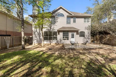 $685,000 | 8213 Cheno Cortina Trail, Austin, TX 78749