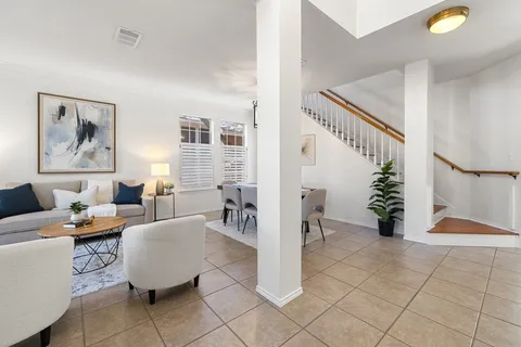 $685,000 | 8213 Cheno Cortina Trail, Austin, TX 78749