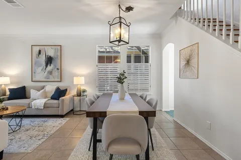 $685,000 | 8213 Cheno Cortina Trail, Austin, TX 78749