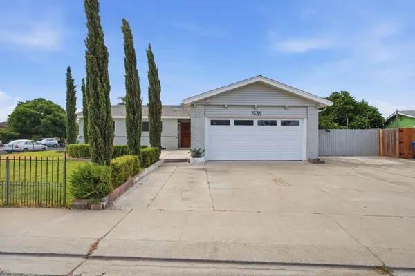 $499,000 | 1396 Mitchell Lane, Manteca, CA 95336
