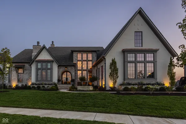 $4,250,000 | 1461 Chatham Rdg Court, Westfield, IN 46074