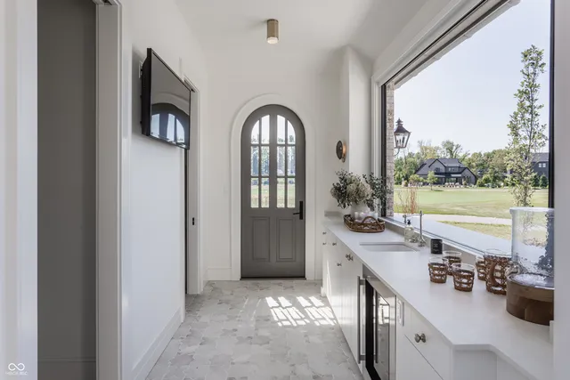 $4,250,000 | 1461 Chatham Rdg Court, Westfield, IN 46074