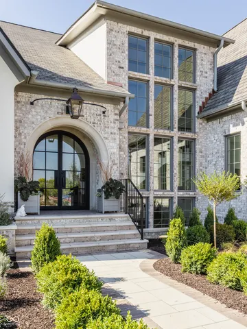 $4,250,000 | 1461 Chatham Rdg Court, Westfield, IN 46074
