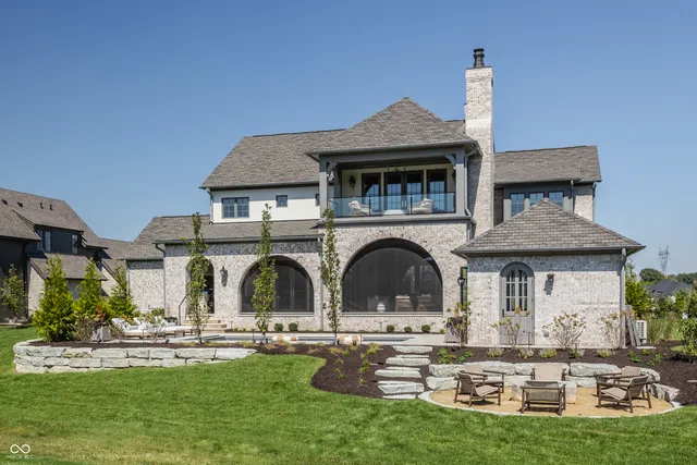 $4,250,000 | 1461 Chatham Rdg Court, Westfield, IN 46074