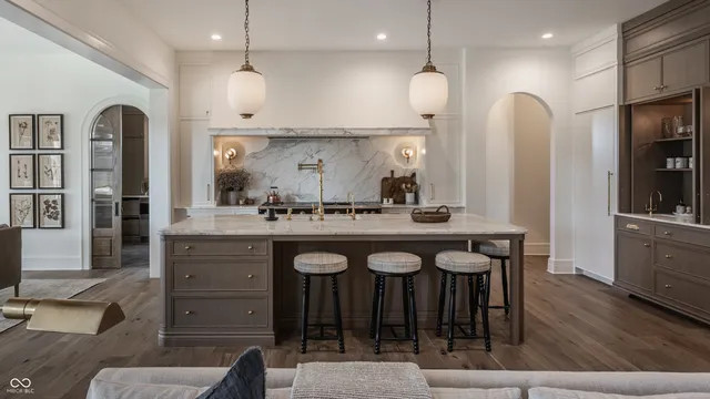 $4,250,000 | 1461 Chatham Rdg Court, Westfield, IN 46074