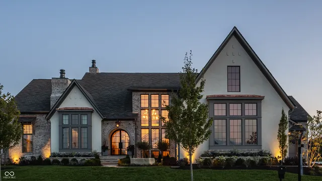 $4,250,000 | 1461 Chatham Rdg Court, Westfield, IN 46074