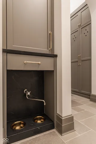 $4,250,000 | 1461 Chatham Rdg Court, Westfield, IN 46074