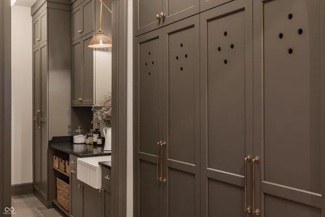 $4,250,000 | 1461 Chatham Rdg Court, Westfield, IN 46074