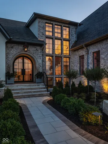 $4,250,000 | 1461 Chatham Rdg Court, Westfield, IN 46074