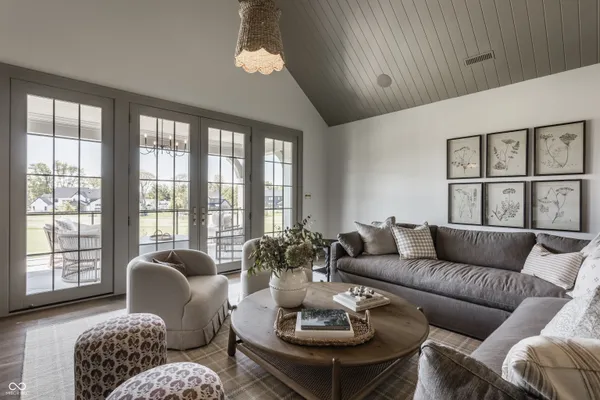 $4,250,000 | 1461 Chatham Rdg Court, Westfield, IN 46074