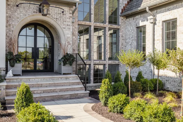 $4,250,000 | 1461 Chatham Rdg Court, Westfield, IN 46074