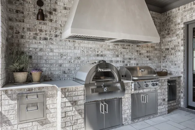 $4,250,000 | 1461 Chatham Rdg Court, Westfield, IN 46074