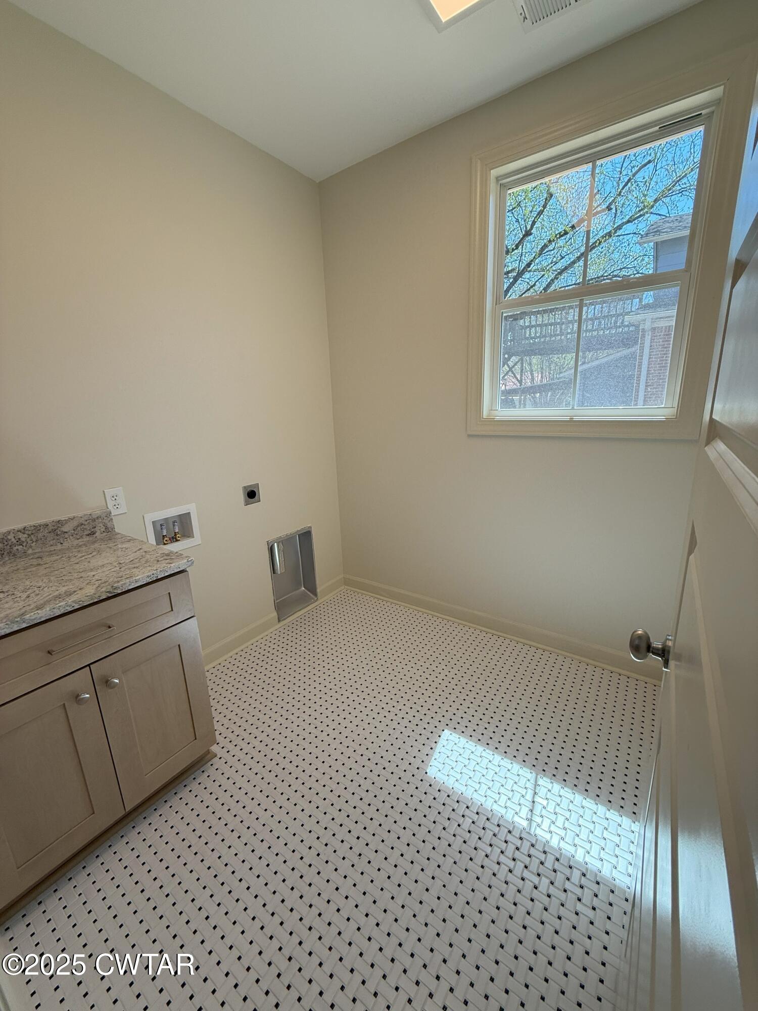 706 Lambuth Boulevard Jackson, TN 38301 - Photo 18 of 20 Laundry II