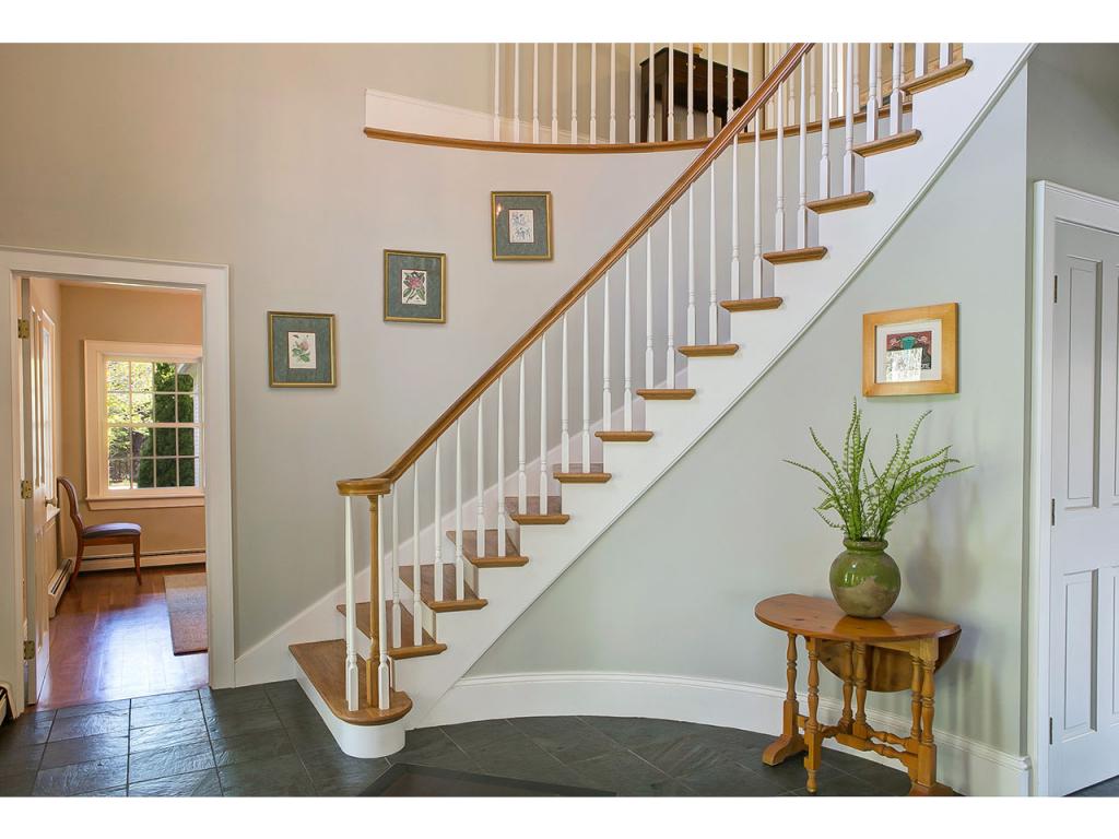 794 Stockbridge Road Charlotte, VT 05445 - Photo 10 of 18 Gallery Image 10