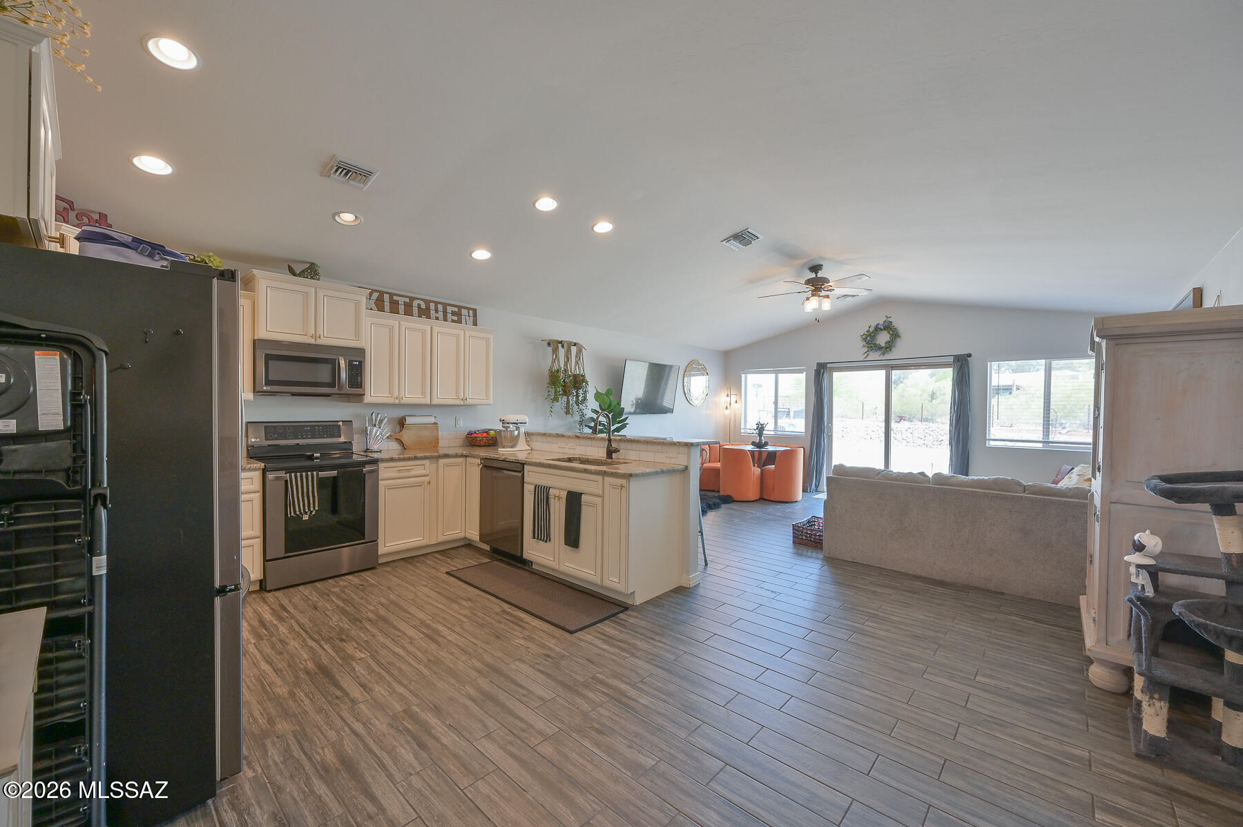 1146 West Las Lomitas Road Tucson, AZ 85704 - Photo 6 of 33
