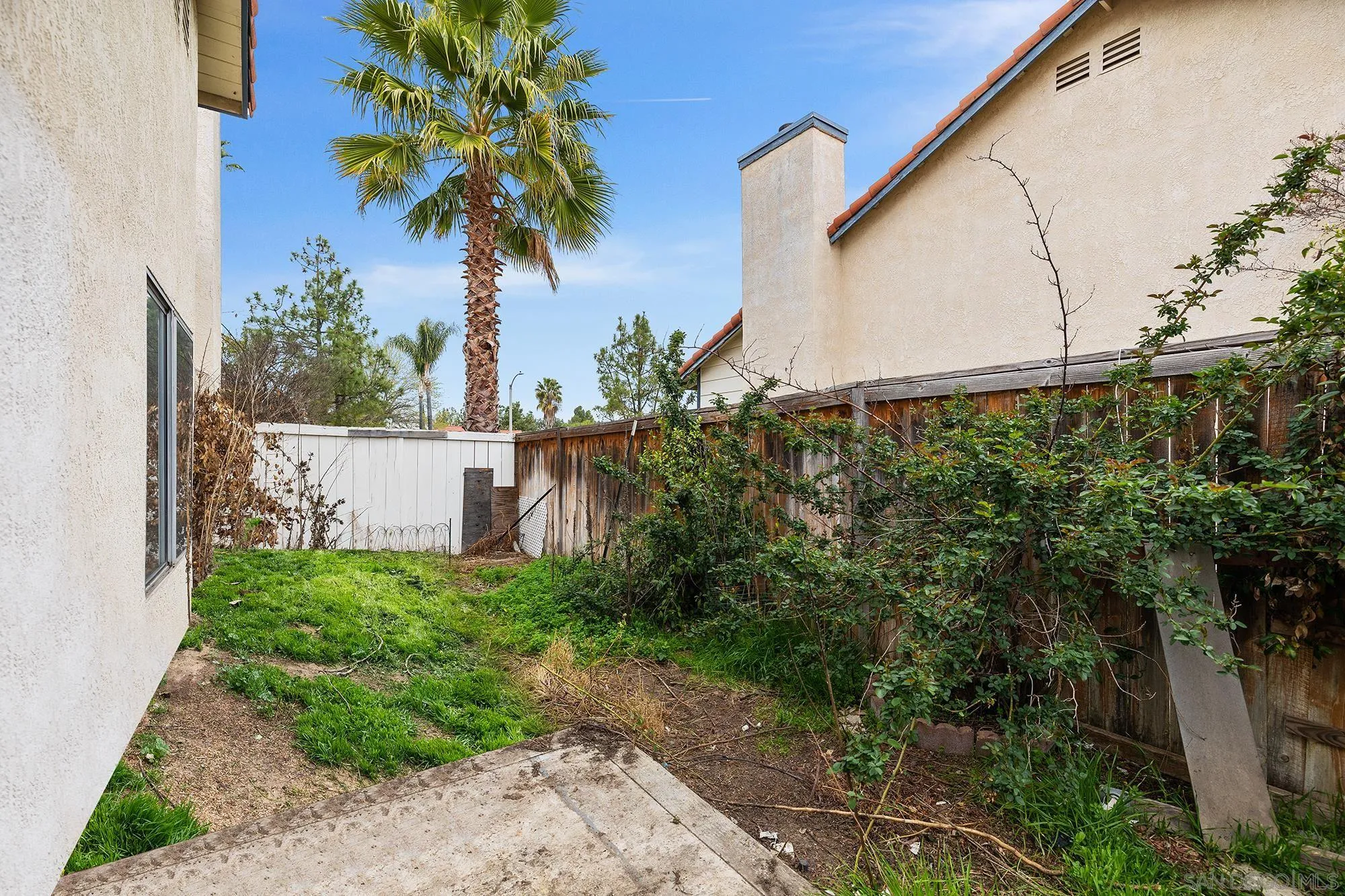 31297 Huron Street Temecula, CA 92592 - Photo 30 of 42 a house view with a garden space