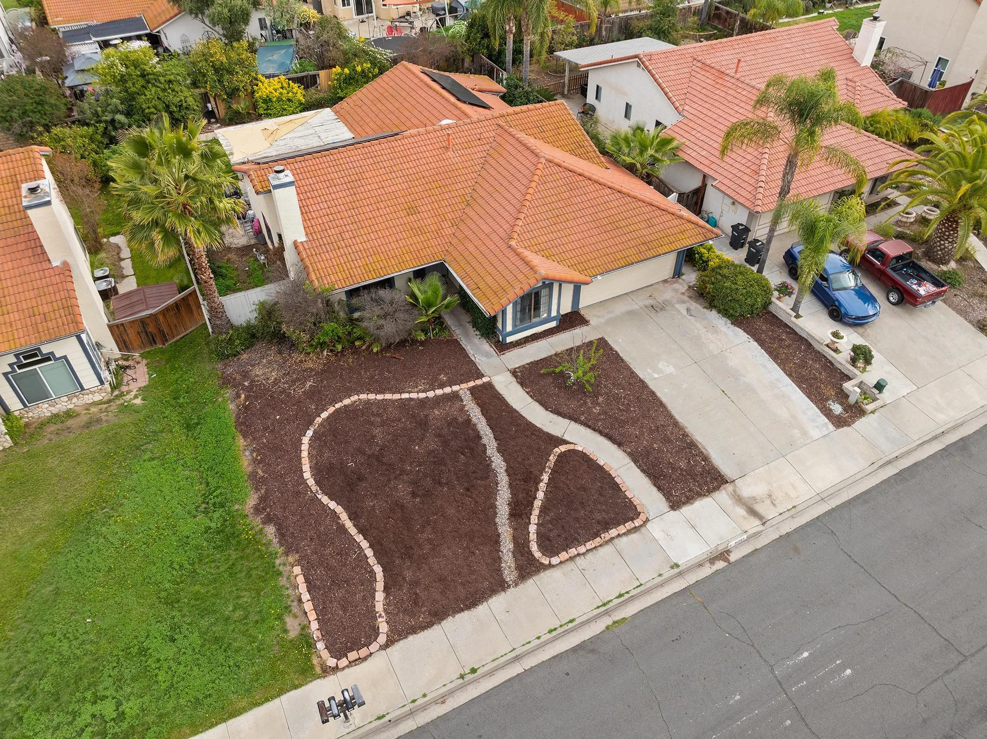 31297 Huron Street Temecula, CA 92592 - Photo 37 of 42 an aerial view of a house with garden space and street view