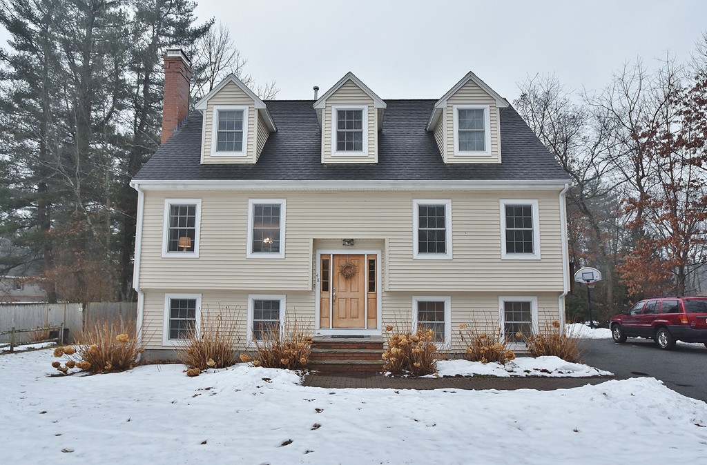 48 Partridge Road Billerica, MA 01821 - Photo 1 of 19 a front view of a house with yard