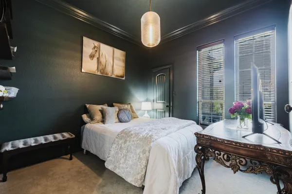 $379,900 | 18870 Bur Oak Court, Flint, TX 75762