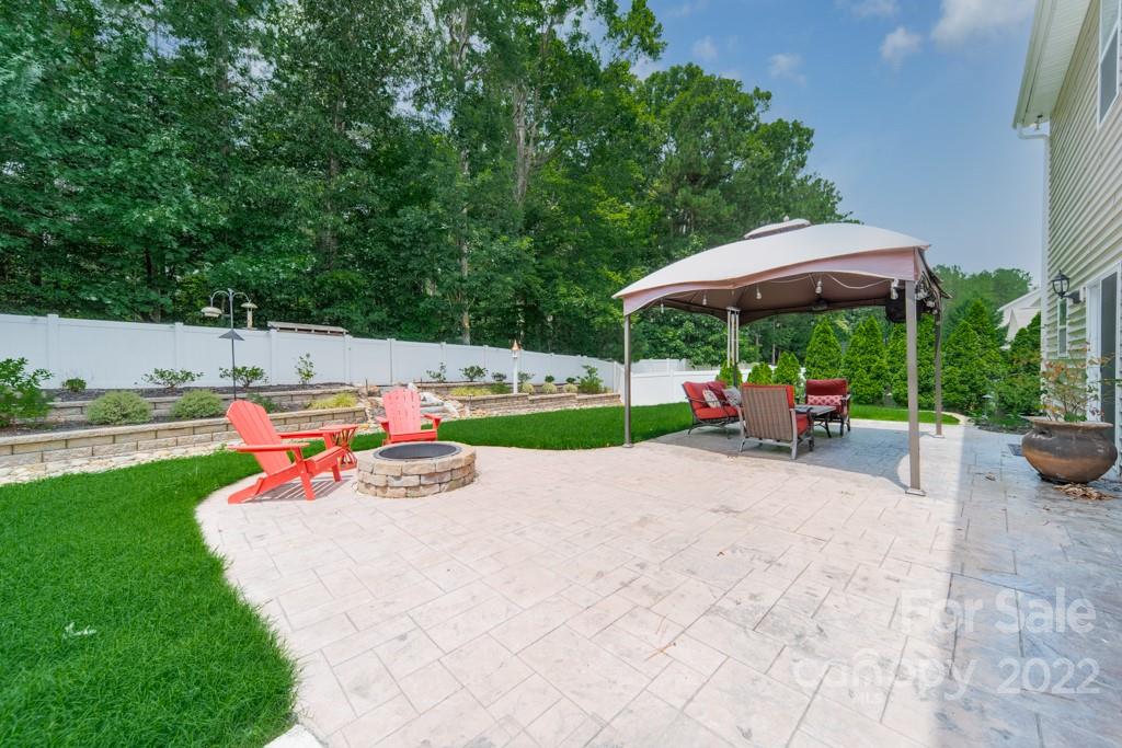 79109 Ridgehaven Road Lancaster, SC 29720 - Photo 19 of 48 a view of a backyard with sitting area