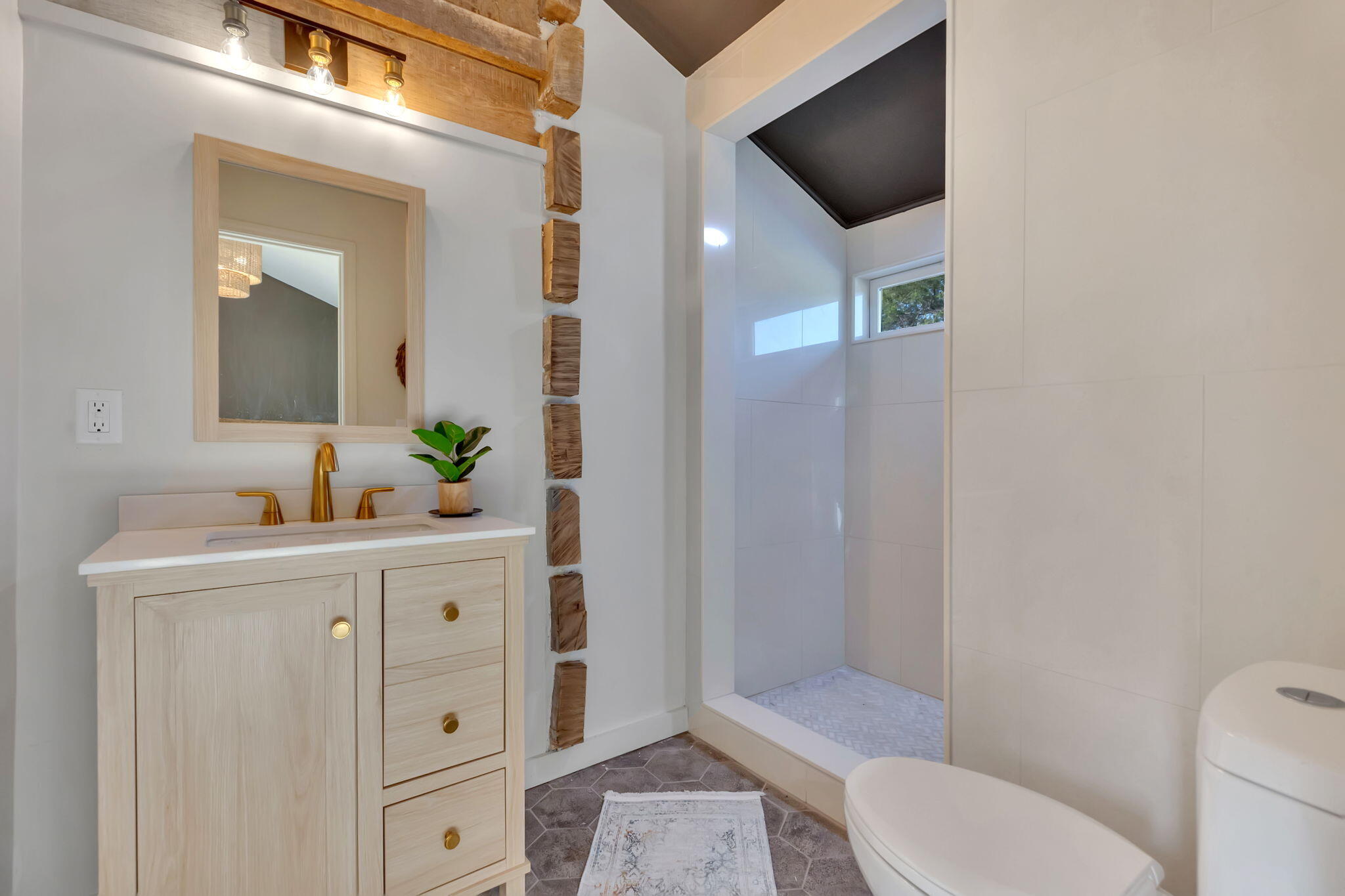 3157 Shackleford Road Mosheim, TN 37818 - Photo 9 of 28 11-web-or-mls-217A4293