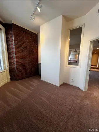 $785,000 | 2200 Menard Street, St. Louis, MO 63104