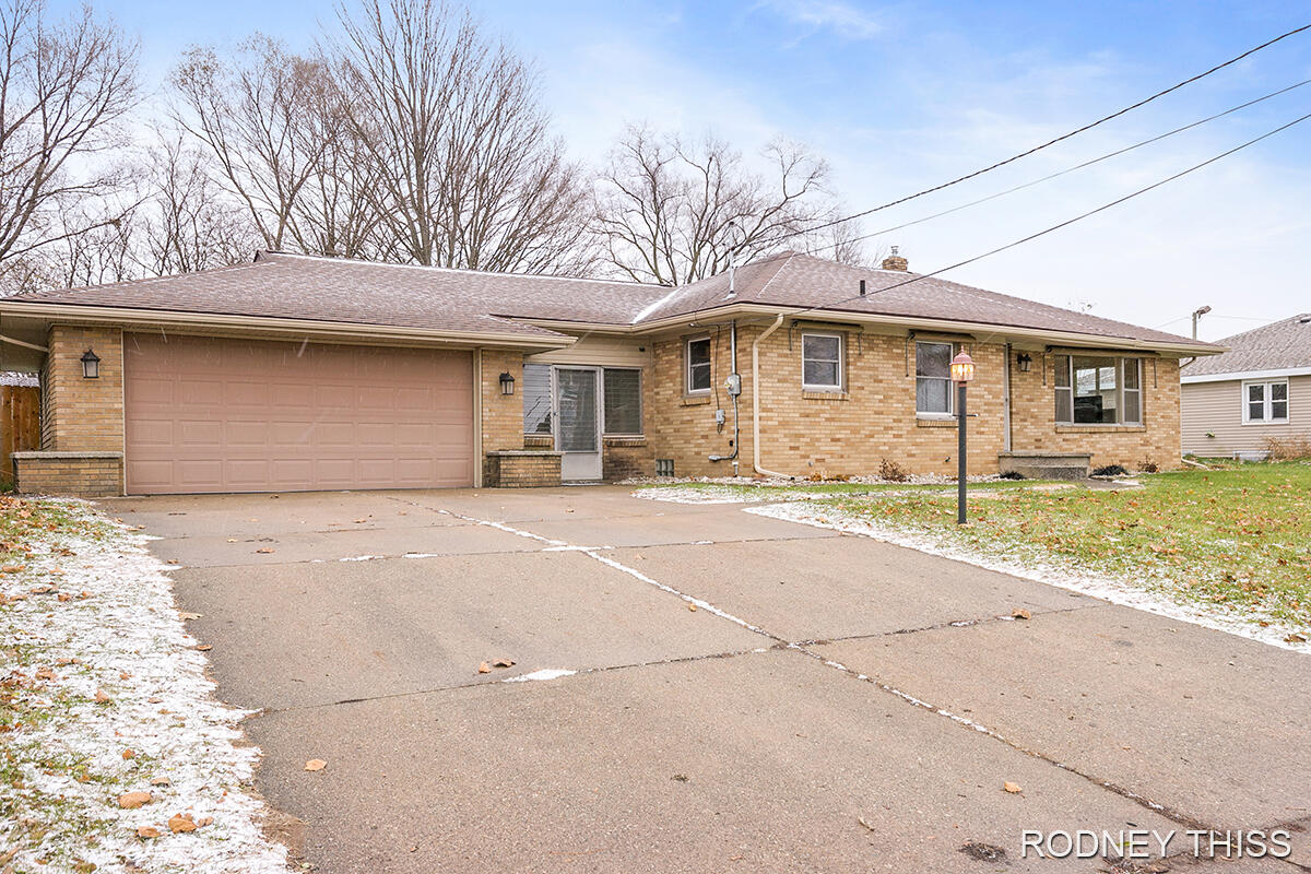 2724 Riley Avenue Southwest Wyoming, MI 49509 - Photo 22 of 22 IMG_1002