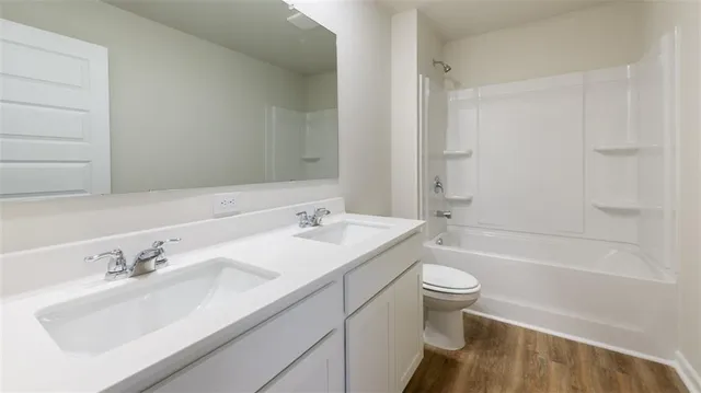 $439,800 | 1591 Oakbrook Pond Place, Dacula, GA 30019