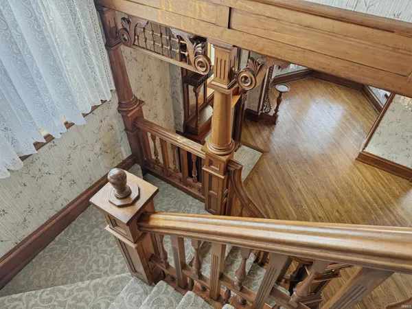 $275,000 | 220 East Washington Street, Bluffton, IN 46714