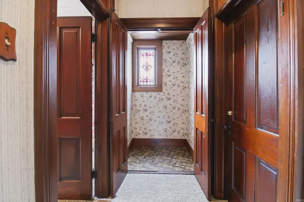 $275,000 | 220 East Washington Street, Bluffton, IN 46714