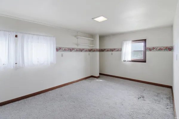 $275,000 | 220 East Washington Street, Bluffton, IN 46714