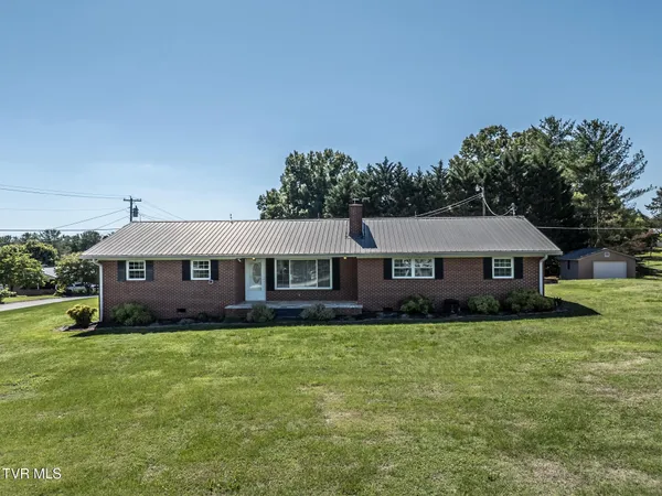 $364,900 | 970 Sioux Trail, Greeneville, TN 37743