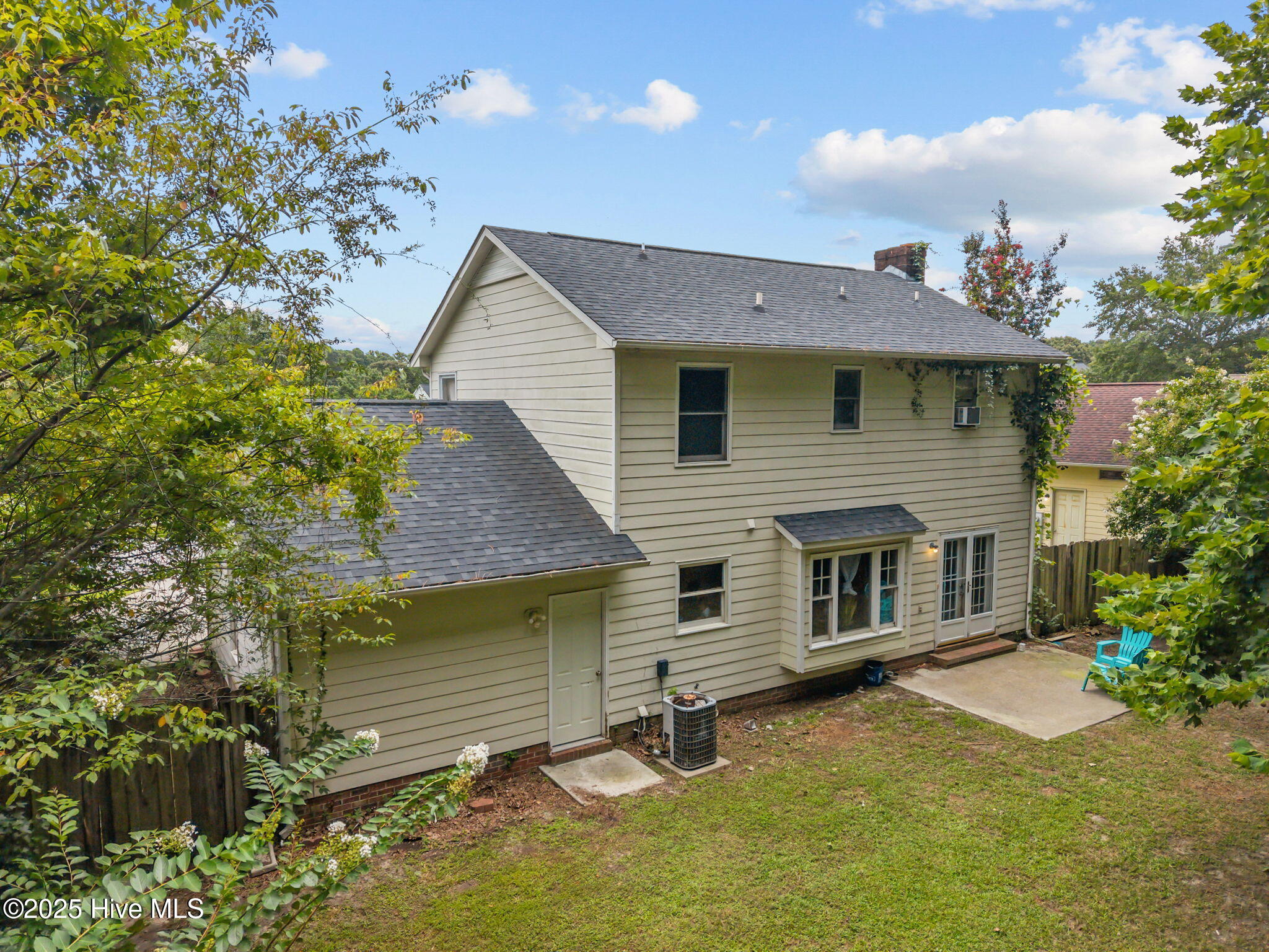 120 Winthrope Way Jacksonville, NC 28546 - Photo 22 of 24 drone footage backyard exterior