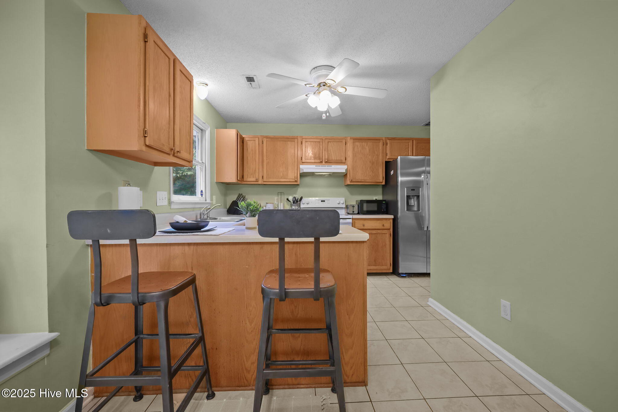 120 Winthrope Way Jacksonville, NC 28546 - Photo 8 of 24 kitchen main2