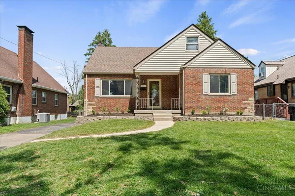$294,500 | 3114 Ramona Avenue, Cincinnati, OH 45211