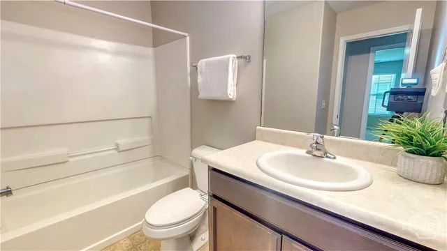 $239,000 | 8 Brown Thrasher Court, Port Wentworth, GA 31407