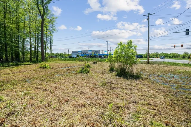 $300,000 | 6859 Kirkville Road, De Witt, NY 13057