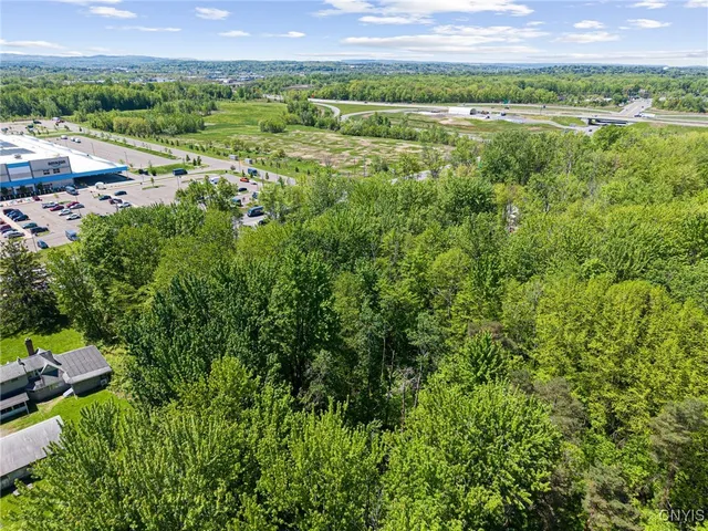 $300,000 | 6859 Kirkville Road, De Witt, NY 13057