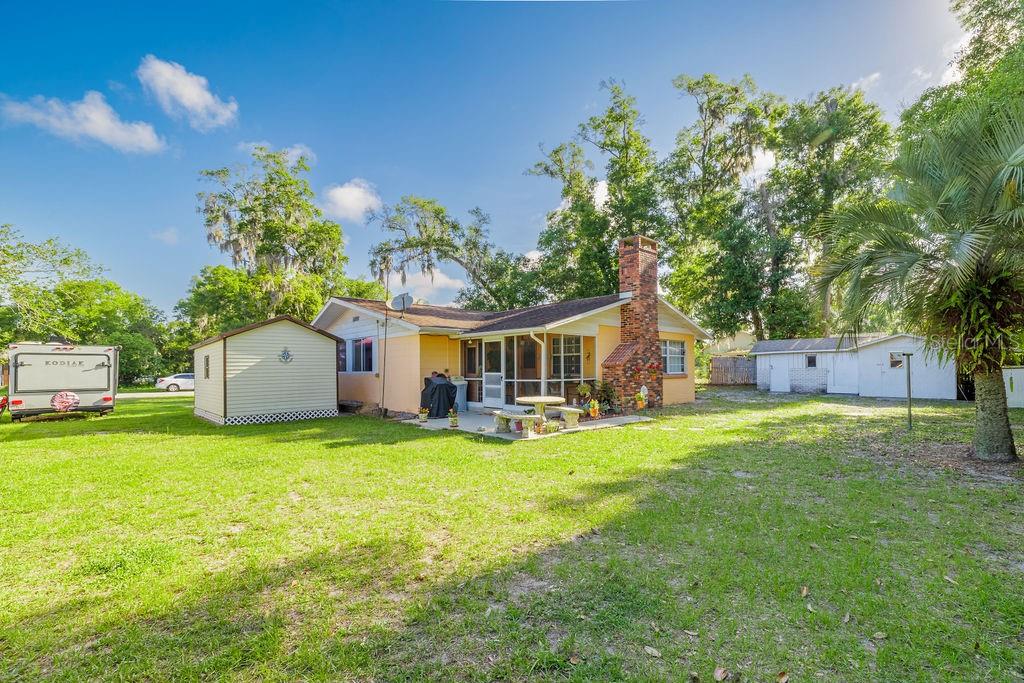 1126 Stevens Avenue DeLand, FL 32720 - Photo 32 of 38 front view of a house with a yard