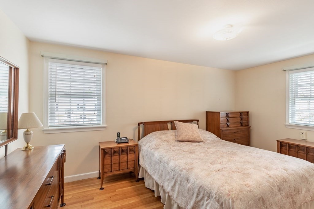 27 Kettering Road Norwood, MA 02062 - Photo 16 of 36