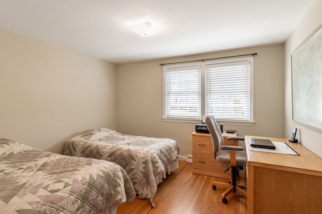 27 Kettering Road Norwood, MA 02062 - Photo 17 of 36