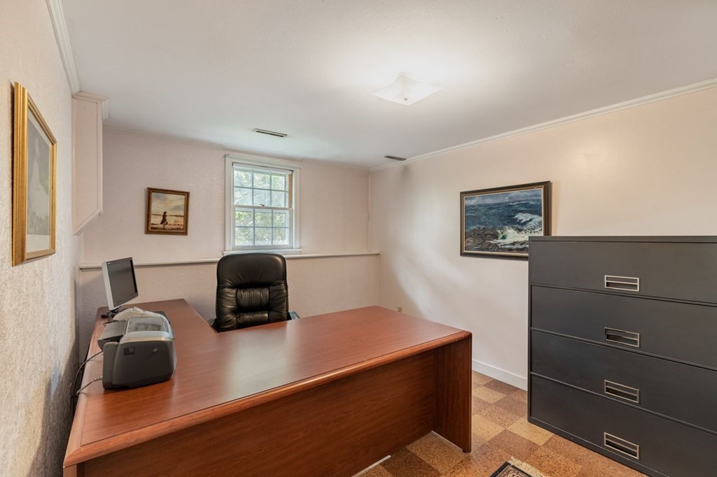 27 Kettering Road Norwood, MA 02062 - Photo 24 of 36