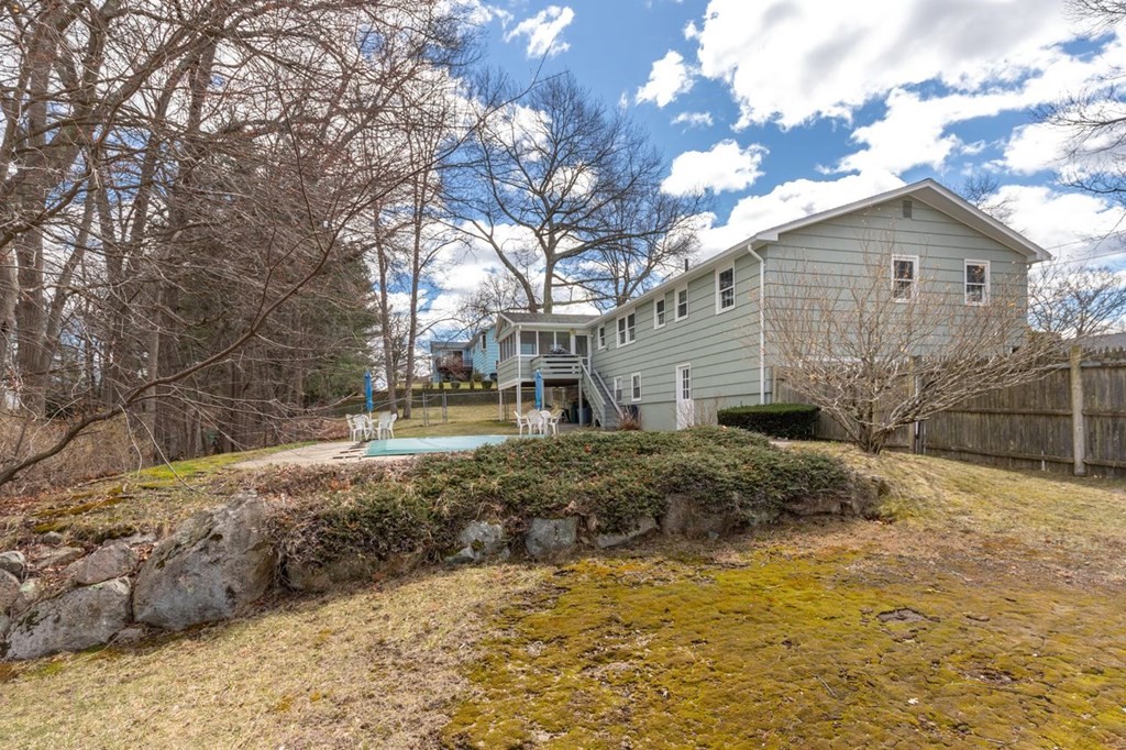 27 Kettering Road Norwood, MA 02062 - Photo 30 of 36