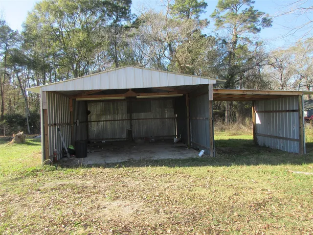 $195,000 | 11931 Willis Waukegan Road, Conroe, TX 77303