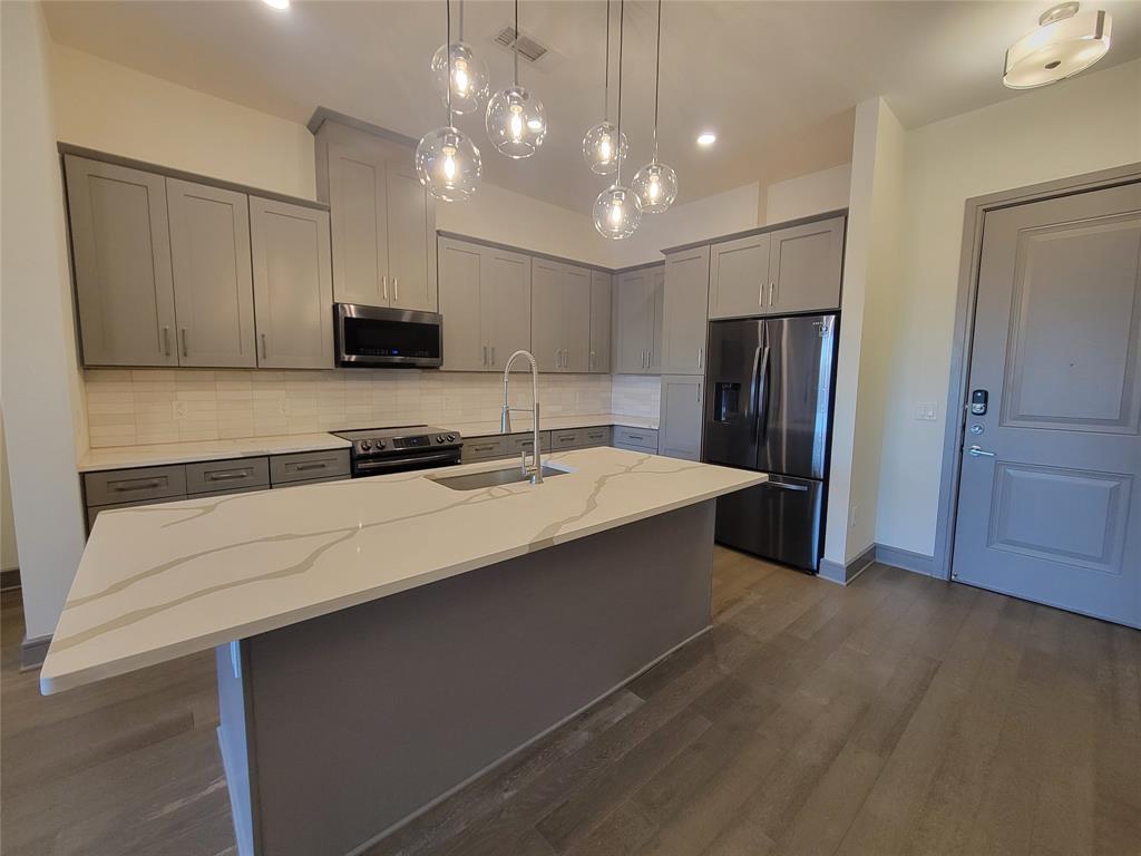 2700 Old Denton Road, Unit 1017 Carrollton, TX 75007 - Photo 2 of 16