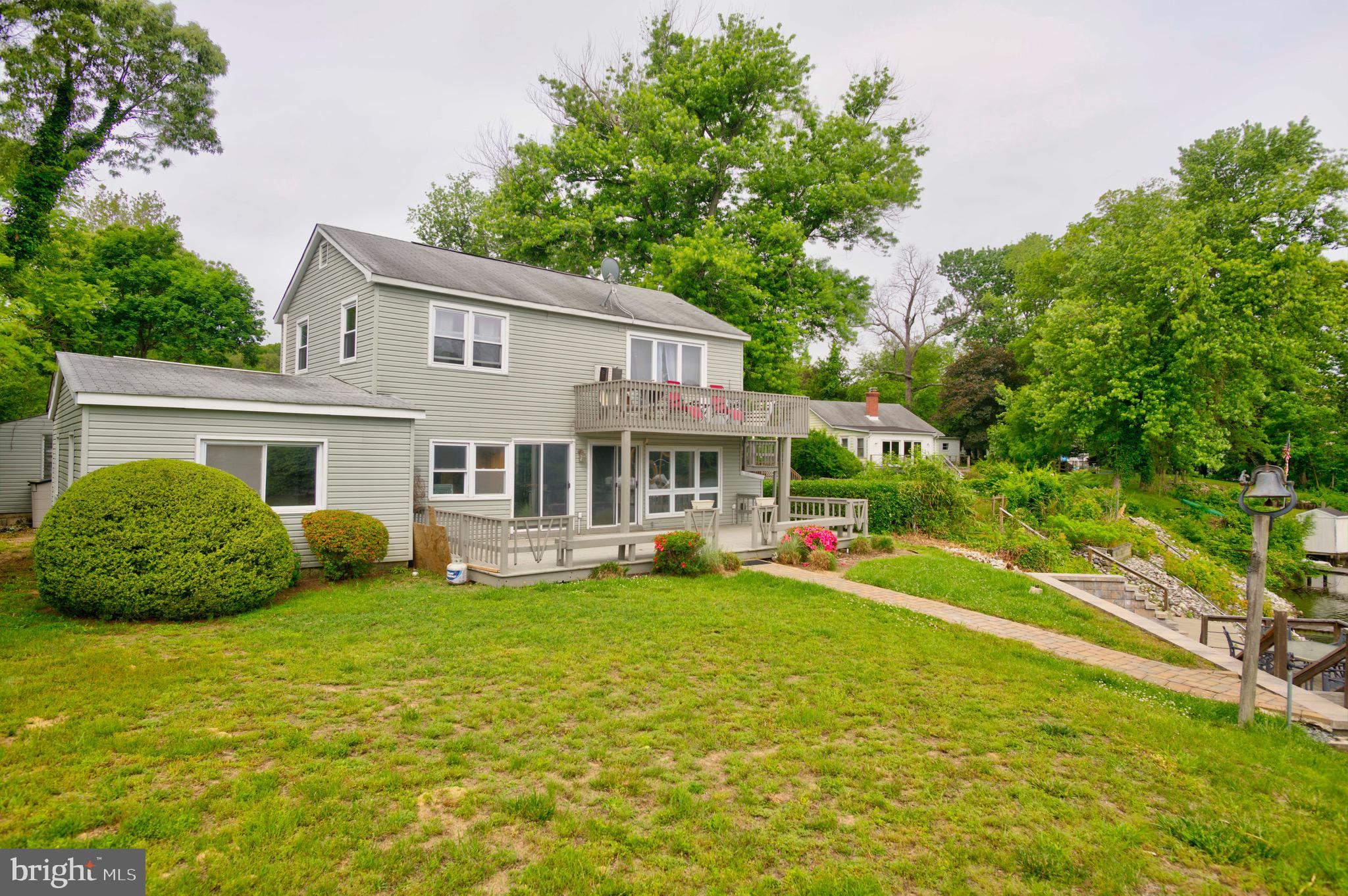 233 List Avenue Pasadena, MD 21146 - Photo 2 of 27