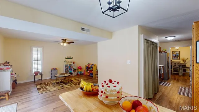 $379,900 | 7 Fisher Lane, Greenville, IL 62246