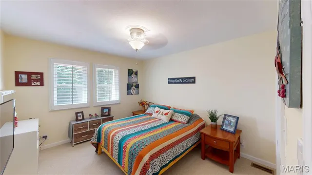 $379,900 | 7 Fisher Lane, Greenville, IL 62246