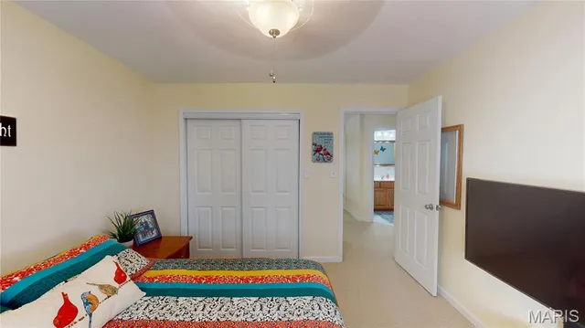 $379,900 | 7 Fisher Lane, Greenville, IL 62246